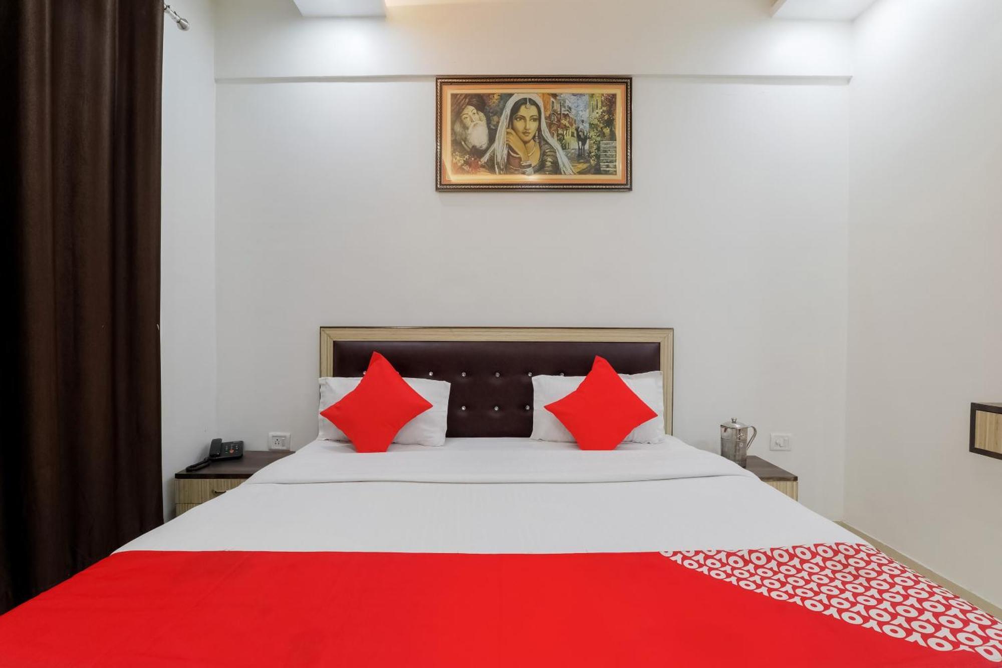 Hotel O The Maharaja Inn Lucknow Esterno foto